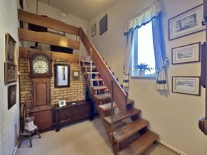 Photo 2- click for photo gallery